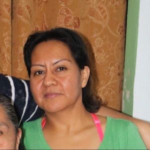 Meet your Posher, Yanet